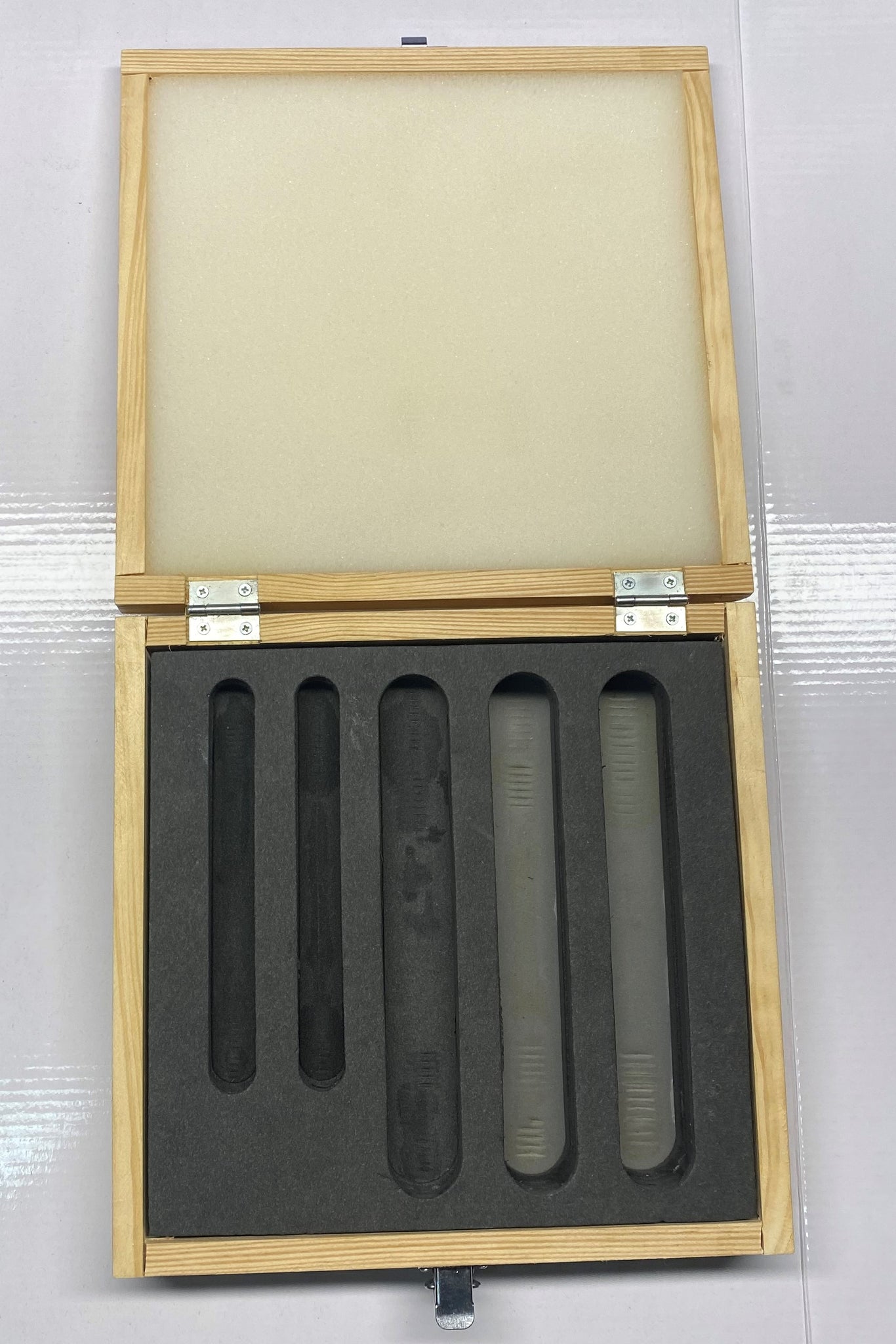 Wood thread gage storage box (Large) – Tanfel Metrology